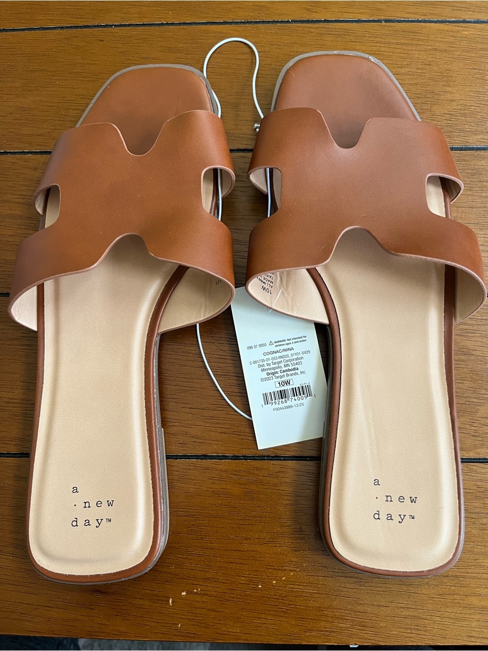 a new day Women's Nina  Cognac Slide Sandals Size 10W